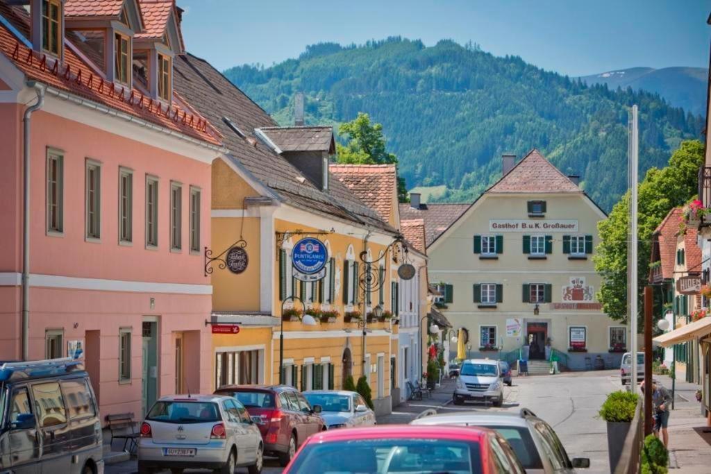 Gasthof Zur Sonne Uebelbach Luaran gambar