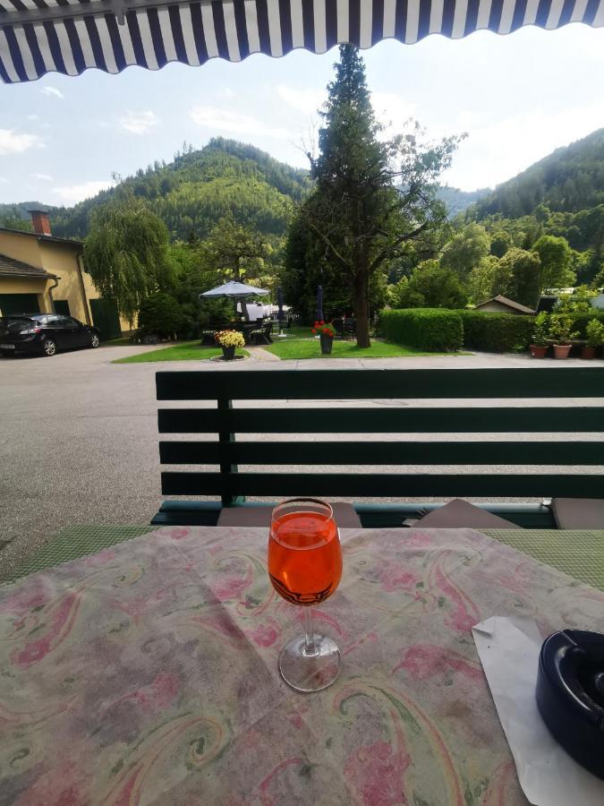 Gasthof Zur Sonne Uebelbach Luaran gambar