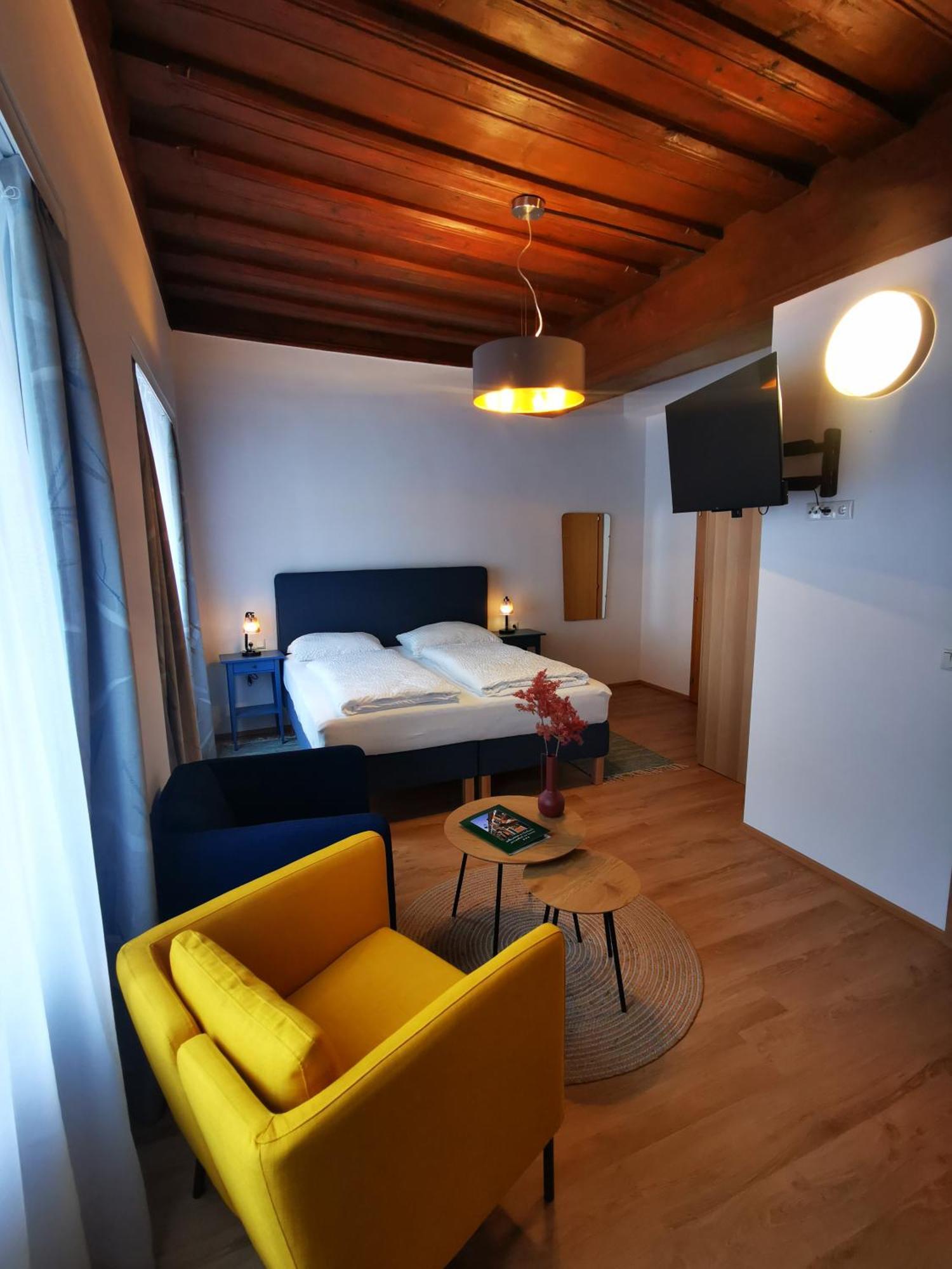 Gasthof Zur Sonne Uebelbach Luaran gambar